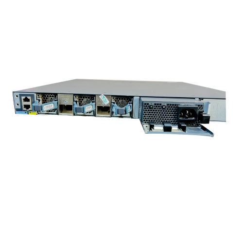 Switch Cisco Catalyst 3650 48 Port 2*10Gb (Poe+)
